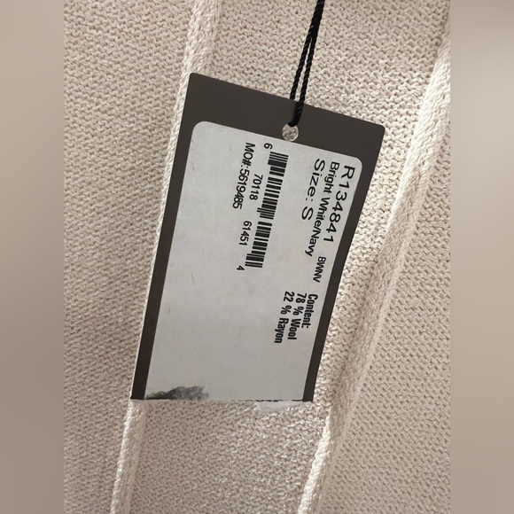 NWT St. John Sport Knit Dress, Wool Blend - Picture 4 of 7